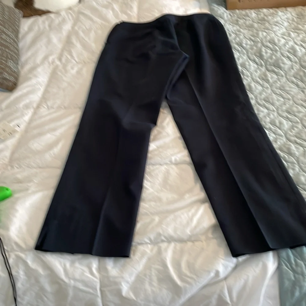 Lafayette 148 New York excellent has